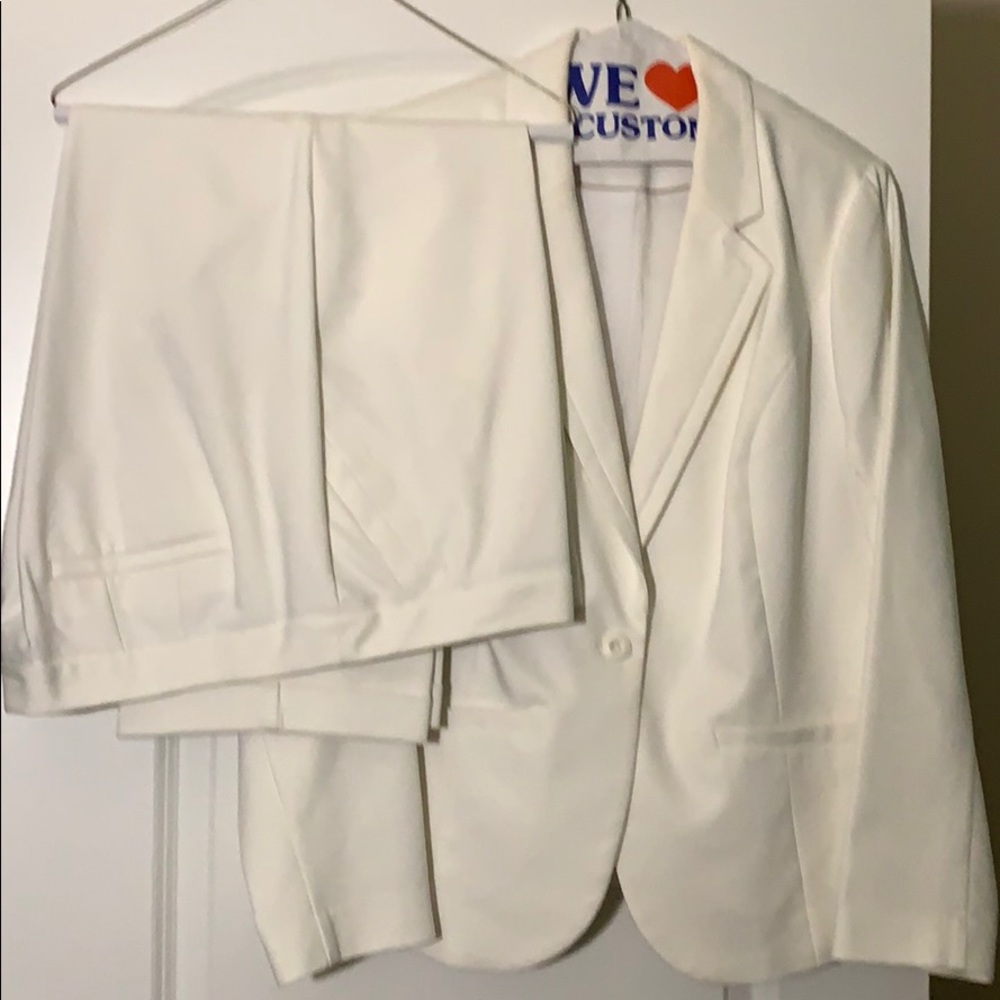 Pant Suit